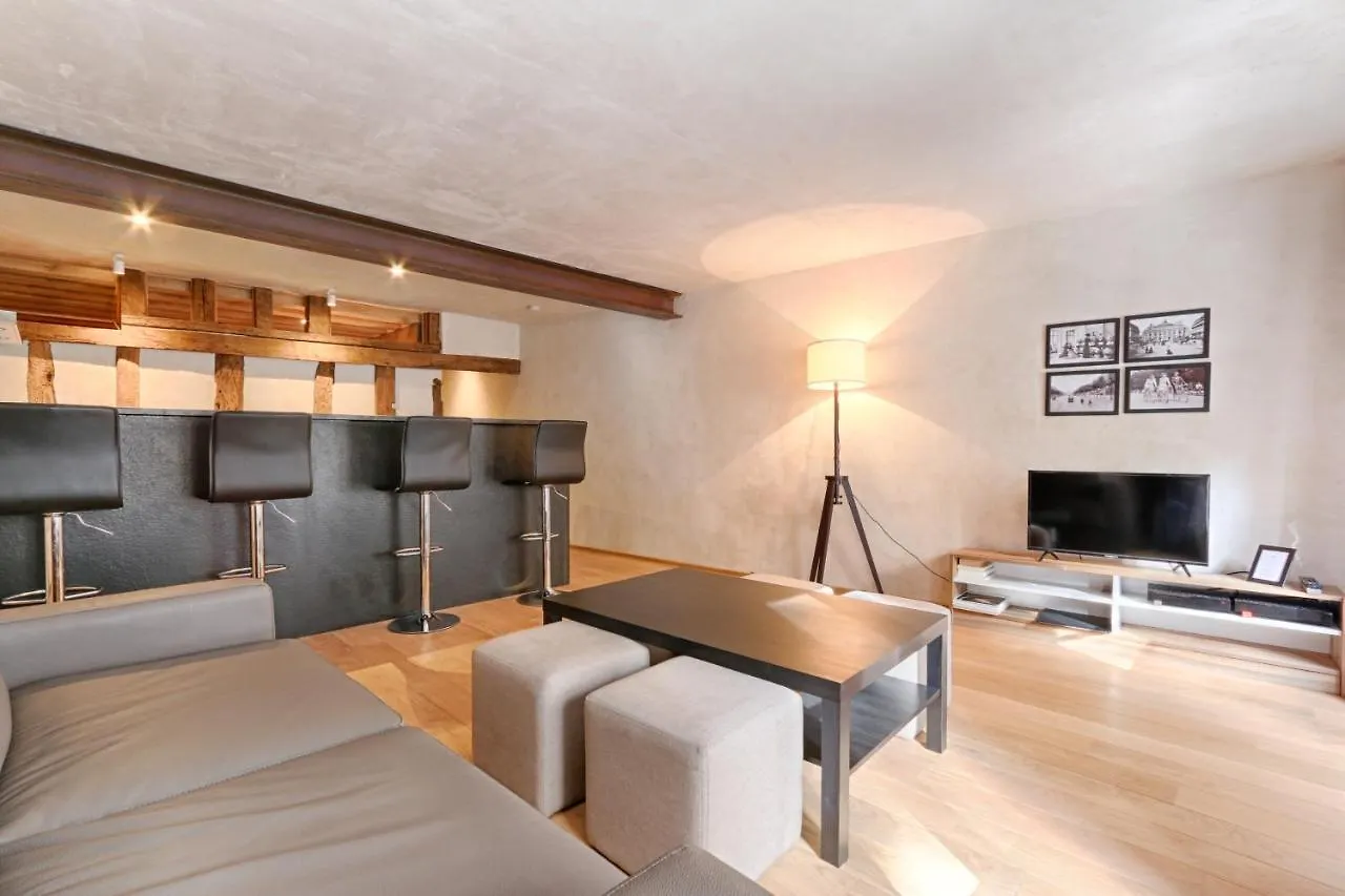 Luxurious & Design Flat 2Br/8P- Boulevard Saint Germain París