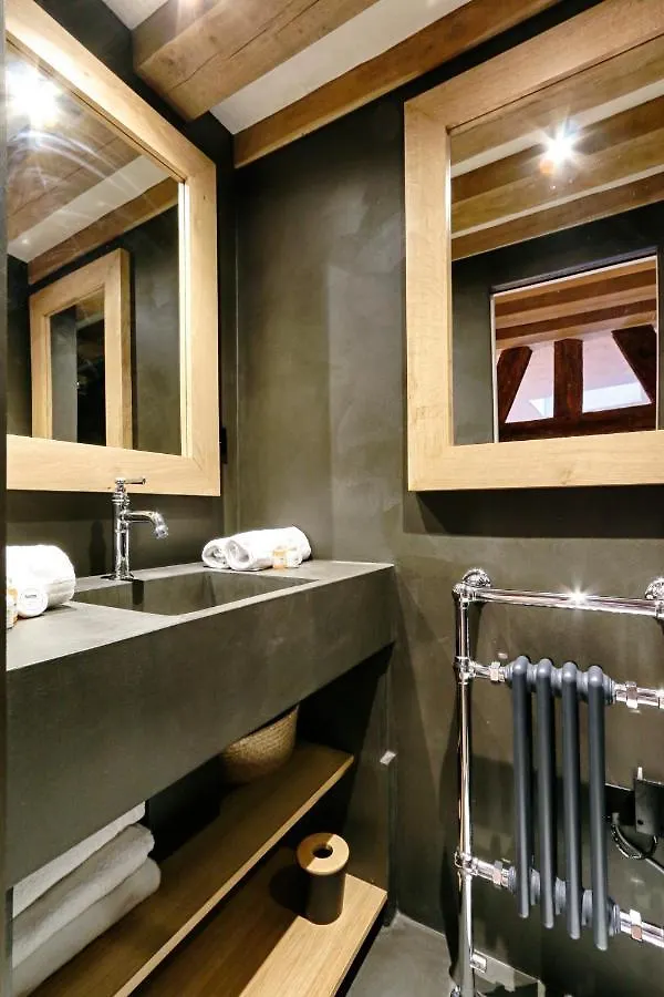 Luxurious & Design Flat 2Br/8P- Boulevard Saint Germain París Francia
