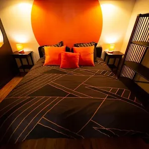 https://etape-urbaine-toulouse-centre-parking-inclus.midi-pyreneeshotels.com
