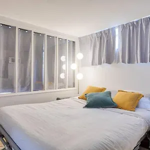 Proche Arc Triomphe 4p Apartamento